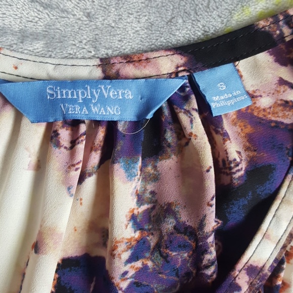 Simply Vera Purple Blouse - Picture 4 of 5